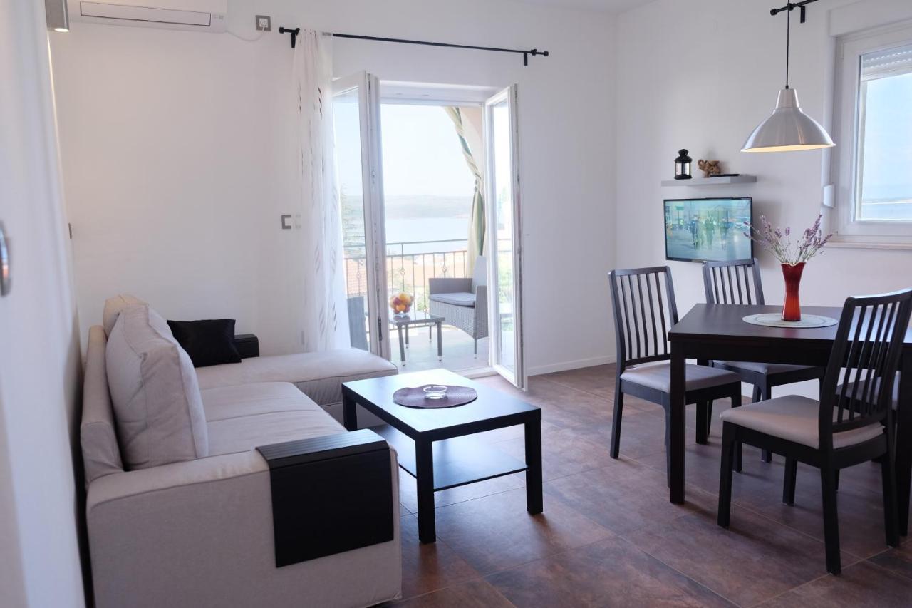 Apartmani Mojca Селце Екстериор снимка